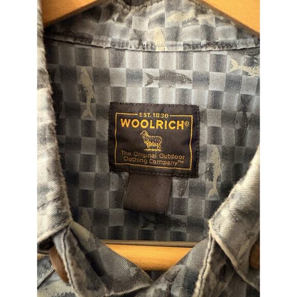 Men’s 2XL Woolrich All Over Fish Print Shirt Size Blue Button Down Long Sleeve - Picture 4 of 4